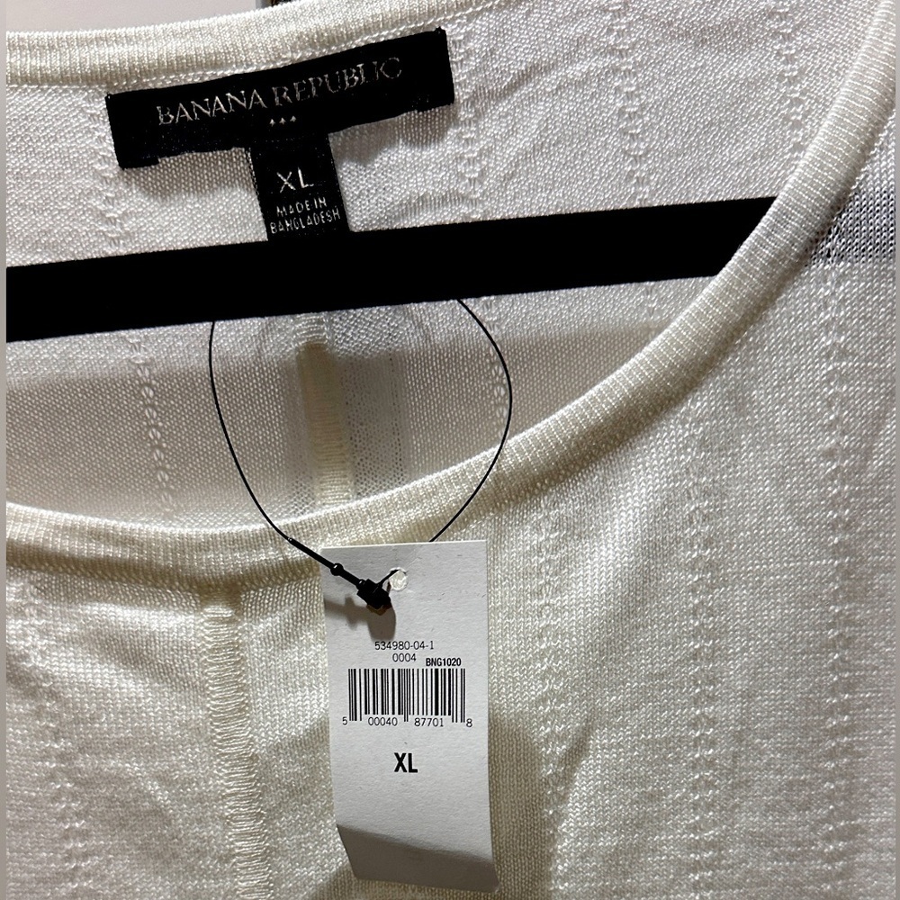 Banana Republic Lightweight Knit Sweater, Size XL New - Picture 2 of 4